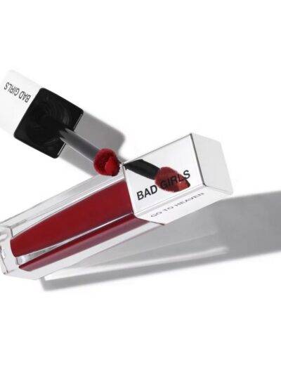 Langdurig matte vloeibare lippenstift