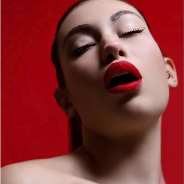 lippenstift rood model
